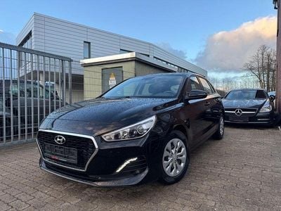 Usata Hyundai i30 Select 99 CV (72 kW) 2020 Nero Berlina