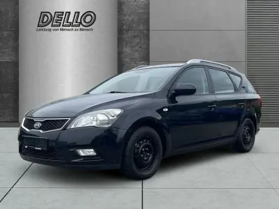 Gebraucht Kia Ceed Sportswagon 90 PS (66 kW) 2012 Schwarz Kombi