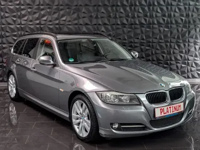 Gebraucht BMW 318 Performance 143 PS (105 kW) 2011 Grau Kombi