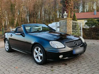 Gebraucht Mercedes SLK230 197 PS (144 kW) 2002 Schwarz Cabrio
