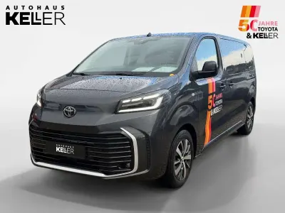 Gebraucht Toyota Proace Verso 178 PS (130 kW) 2025 Grau Kombi