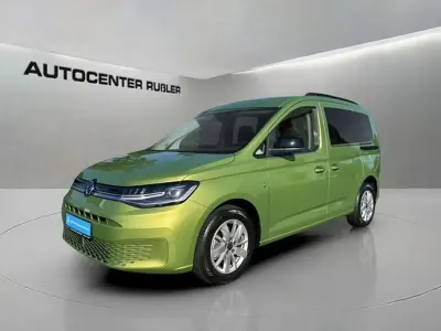 Gebraucht VW Caddy Life 102 PS (75 kW) 2022 Grün Van / Kleinbus