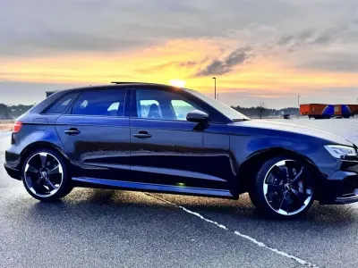 Używany Audi RS3 Sportback Performance 400 KM (294 kW) 2018 Czarny Hatchback