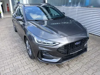 Gebraucht Ford Focus ST-Line X 155 PS (114 kW) 2024 Magneticgrau (metallic) Kombi