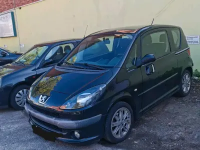 Gebraucht Peugeot 1007 109 PS (80 kW) 2006 Schwarz Van / Kleinbus