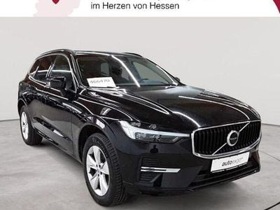 Gebraucht Volvo XC60 Momentum 197 PS (144 kW) 2022 Onyx black metallic SUV