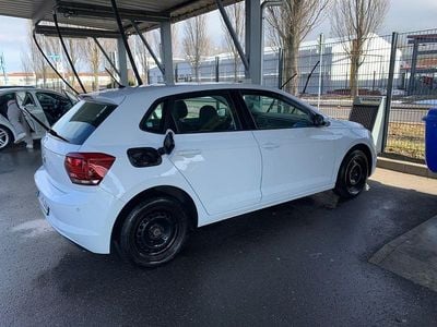 Weiß Gebraucht 2018 VW Polo Comfortline Kleinwagen | 11.500 € (Fairer Preis)