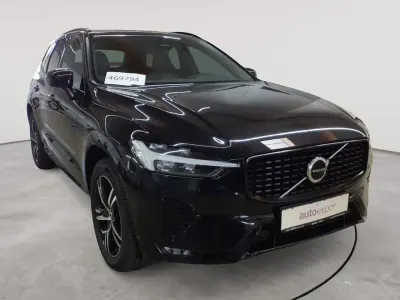 Gebraucht Volvo XC60 R-Design 197 PS (144 kW) 2022 Black stone SUV