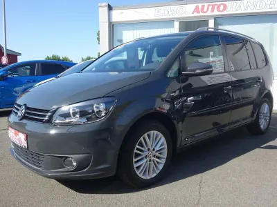 Gebraucht VW Touran Comfortline 140 PS (102 kW) 2015 Grau Van / Kleinbus