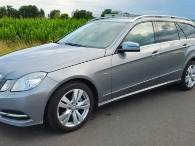 Second-hand Mercedes E220 170 CP (125 kW) 2011 Gri Break
