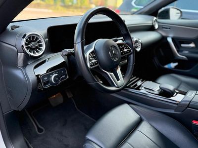 Mercedes CLA220