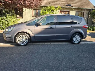 Gebraucht Ford S-MAX Trend 160 PS (117 kW) 2014 Grau Van / Kleinbus