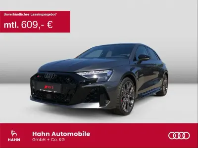 Neu Audi RS3 Premium 400 PS (294 kW) 2026 Daytonagrau perleffekt Limousine