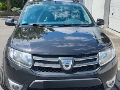 Gebraucht Dacia Sandero Prestige 90 PS (66 kW) 2016 Schwarz Limousine