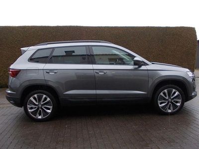 Grau Gebraucht 2022 Skoda Karoq Style SUV | 27.950 € (Fairer Preis)