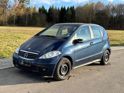 Second-hand Mercedes A150 95 CP (69 kW) 2004 Albastru Hatchback