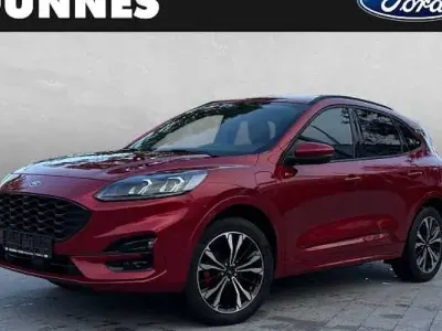 Używany Ford Kuga ST-Line X 224 KM (164 kW) 2022 Czerwony SUV