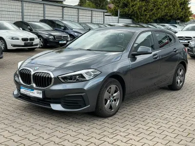 Gebraucht BMW 116 Advantage 116 PS (85 kW) 2020 Grau Kleinwagen