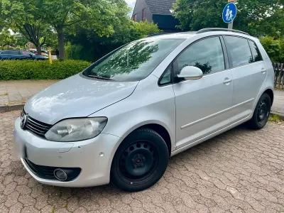 Gebraucht VW Golf VI Comfortline 110 PS (80 kW) 2010 Silber Kleinwagen