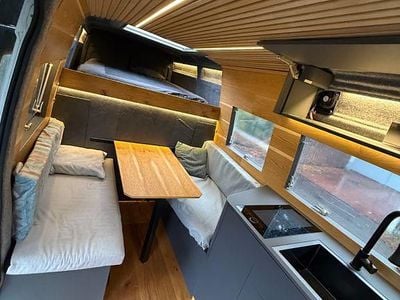 Gebraucht Iveco Daily 160 PS (117 kW) 2018 Weiß Van / Kleinbus