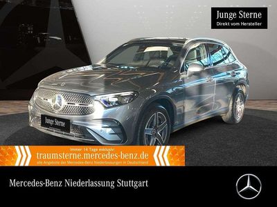 Grau Gebraucht 2022 Mercedes GLC200 AMG SUV | 47.990 € (Fairer Preis)