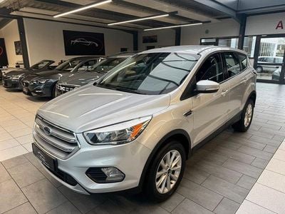 Silber Gebraucht 2017 Ford Kuga Trend SUV | 9.900 € (Guter Preis)