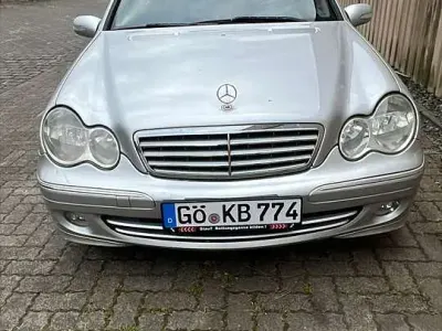 Gebraucht Mercedes C220 Elegance 150 PS (110 kW) 2005 Kombi