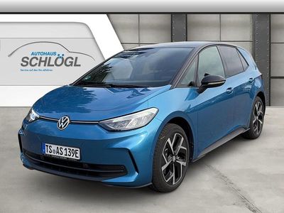Gebraucht VW ID.3 Pro 169 kW (231 PS) 2025 Blau Kleinwagen