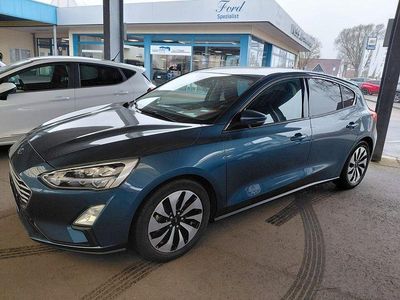 Gebraucht Ford Focus Cool & Connect 125 PS (91 kW) 2019 Blau Limousine