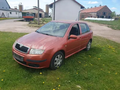 Second-hand Skoda Fabia 75 CP (55 kW) 2006 Roșu Hatchback