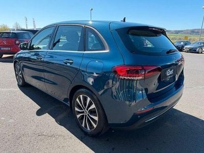 Usata Mercedes B220 Style 190 CV (139 kW) 2021 Blu Monovolume
