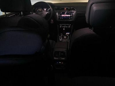 Gebraucht VW Tiguan Highline 180 PS (132 kW) 2017 Grau SUV