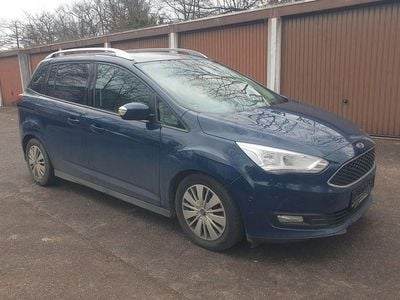 Blau Gebraucht 2019 Ford Grand C-Max Van / Kleinbus | 5.500 € (Superpreis)