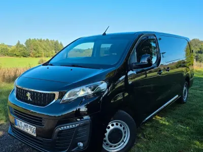 Gebraucht Peugeot Expert Premium 177 PS (130 kW) 2019 Schwarz Van