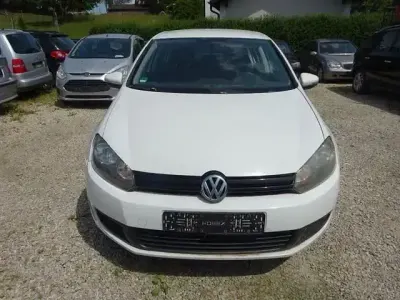 Gebraucht VW Golf VI Trendline 200 PS (147 kW) 2011 Weiß Kleinwagen