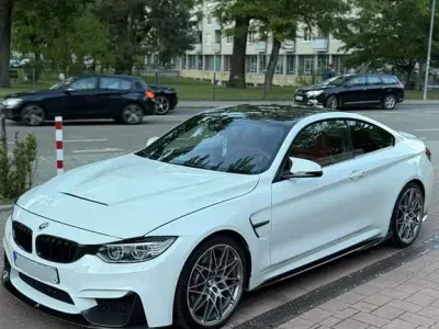 Gebraucht BMW M4 Performance 431 PS (317 kW) 2015 Weiß Coupé