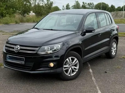 Gebraucht VW Tiguan Trendline 110 PS (80 kW) 2012 Schwarz SUV