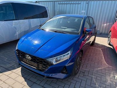 Usata Hyundai i20 Intro Edition 101 CV (74 kW) 2020 Blu Utilitaria