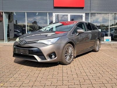 Usata Toyota Avensis Premium 147 CV (108 kW) 2016 Grigio Station wagon