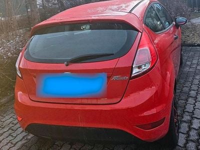 Gebraucht Ford Fiesta 2015 Rot Kleinwagen