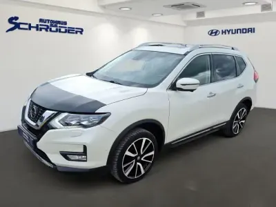 Gebraucht Nissan X-Trail Tekna 150 PS (110 kW) 2019 M) (weiss SUV