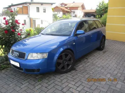 Gebraucht Audi A4 Ambition 131 PS (96 kW) 2004 Blau Kombi