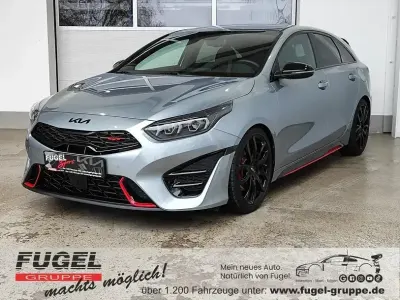 Begagnad Kia ProCeed Comfort 204 HK (150 kW) 2022 Silver Kombi
