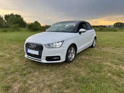 Gebraucht Audi A1 Design 90 PS (66 kW) 2015 Weiß Kleinwagen