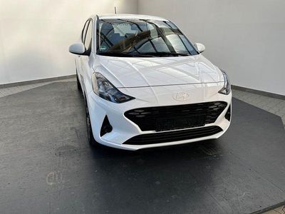 Neu Hyundai i10 Trend 63 PS (46 kW) 2025 Atlas white / sol Kleinwagen