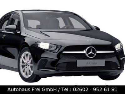 Gebraucht Mercedes A250 160 PS (117 kW) 2022 Schwarz Limousine