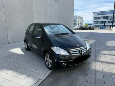 Gebraucht Mercedes A200 Avantgarde 136 PS (100 kW) 2009 Schwarz Kleinwagen