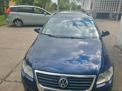 Usata VW Passat 140 CV (102 kW) 2008 Blu Station wagon