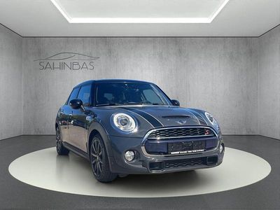 Usado Mini Cooper SD 170 HP (125 kW) 2016 Cinzento Citadino