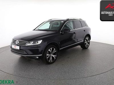 Gebraucht VW Touareg Executive 204 PS (150 kW) 2016 Deep black SUV